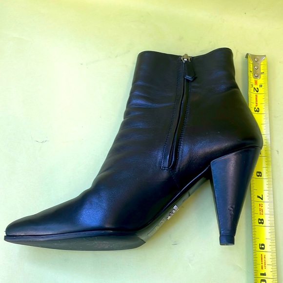 Vintage black Prada booties - Picture 12 of 14